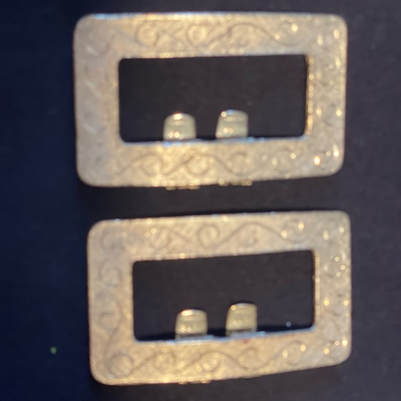 Silver Rectangular Buckle Set - Picture 2 of 3